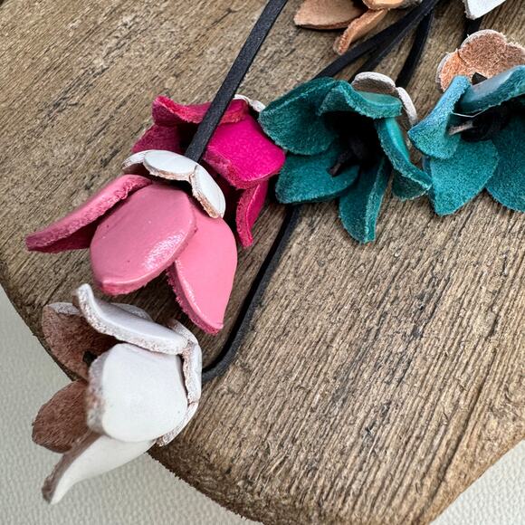 Leather Flower Purse Charm Genuine Leather Fall Daisy Bag Charm NEW FAST SHIP - Picture 6 of 7